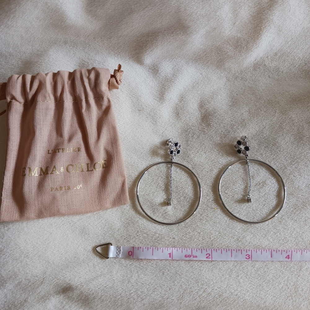 Emma & Chloe Eve Gold Earrings | Like New